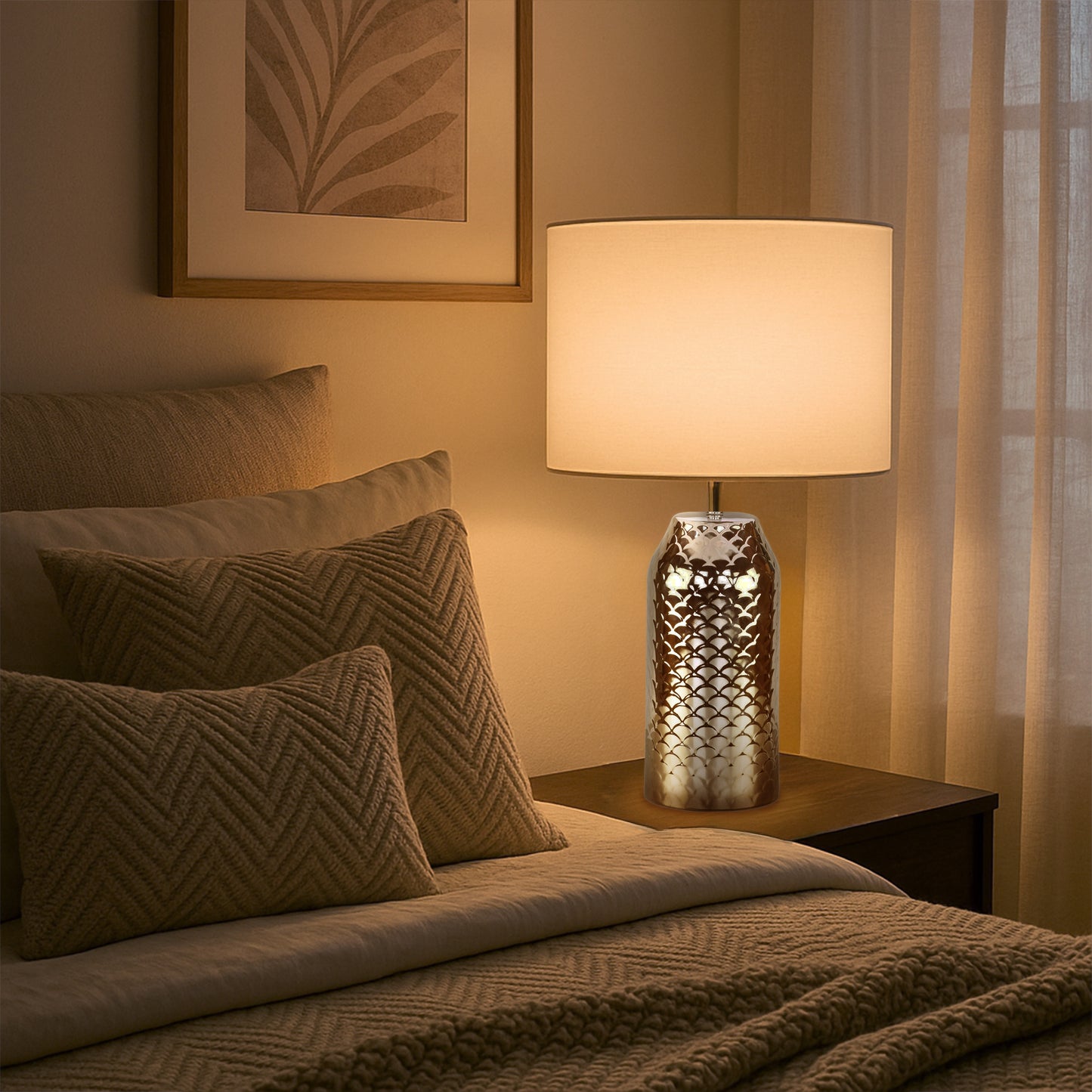 Urban Style Helen Table Lamp Silver