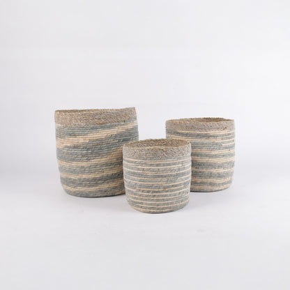 HEATHER Set of 3 Woven Baskets — Handcrafted Corn Husk Home Storage